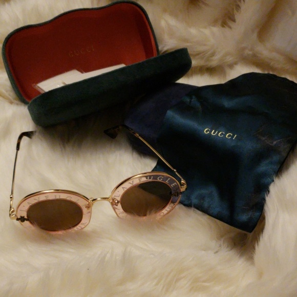 Authentic Gucci sunglasses - Picture 4 of 8